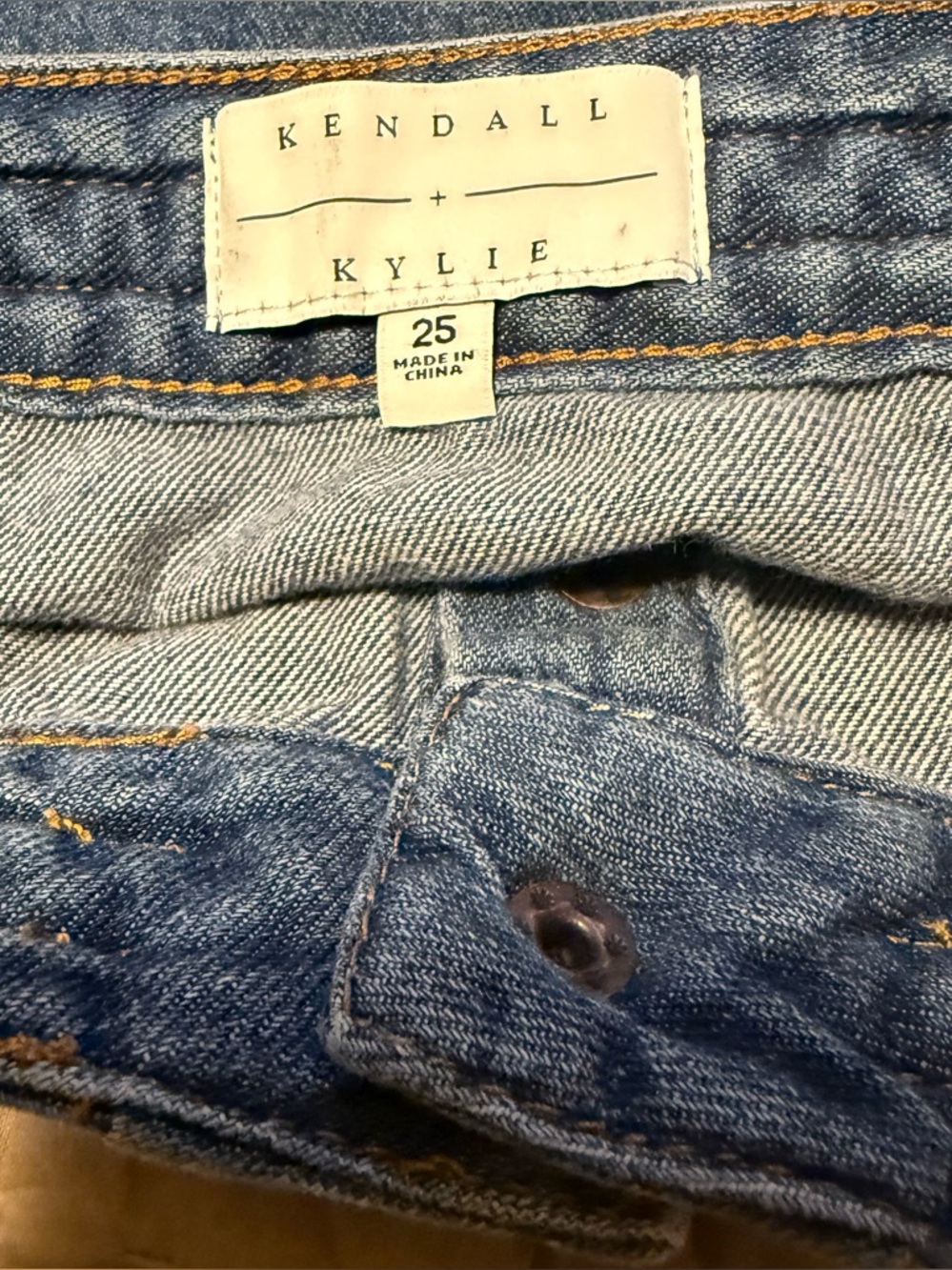 Kendall + Kylie Braided Snap Front Denim Mini Skirt w/front pockets.  Waist 25 - Picture 7 of 14